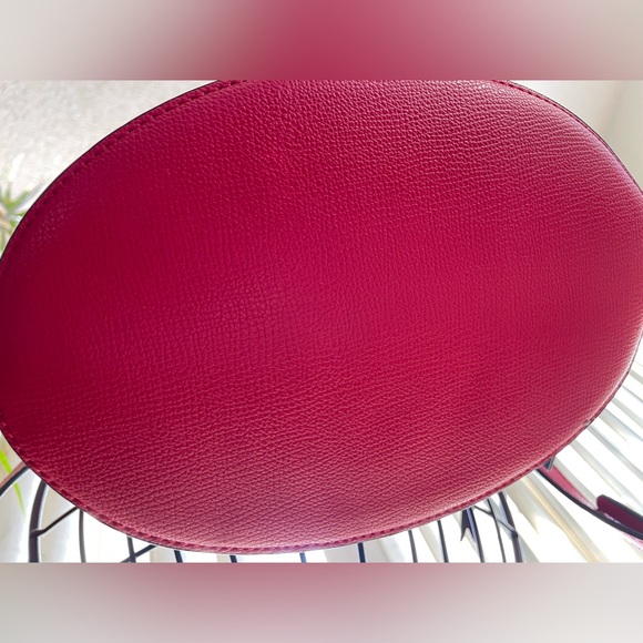 Karl Lagerfeld Paris “Maybelle” Collection Bucket Bag - Picture 11 of 11